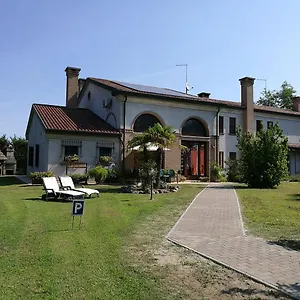 Bed & Breakfast La Corte, Rosolina